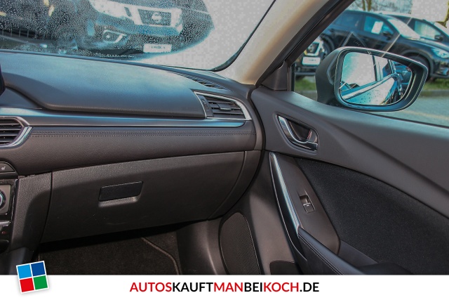 6 Kombi SKY-D 150 FWD 6AG AL-EXCLUSIVE NAVI TOP / Foto 8