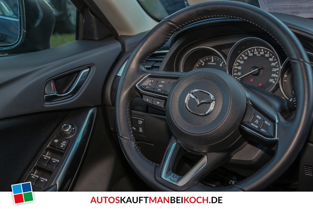 6 Kombi SKY-D 150 FWD 6AG AL-EXCLUSIVE NAVI TOP / Foto 9