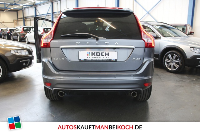 XC60 D4 AWD R-Design Aut. FahrerAss SD Standheiz / Foto 4
