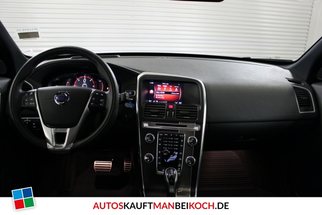 XC60 D4 AWD R-Design Aut. FahrerAss SD Standheiz / Foto 6