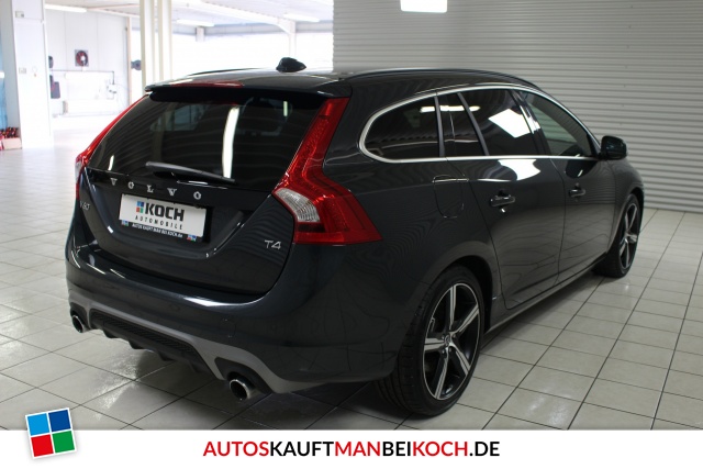 V60 T4 R-Design Aut. ACC Navi Xenon Standhzg Kamer / Foto 2