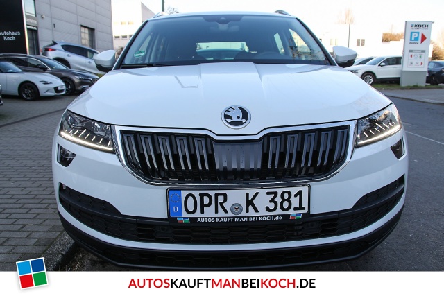 Karoq 1.5 TSI DSG Style NAVI ACC LED top / Foto 2
