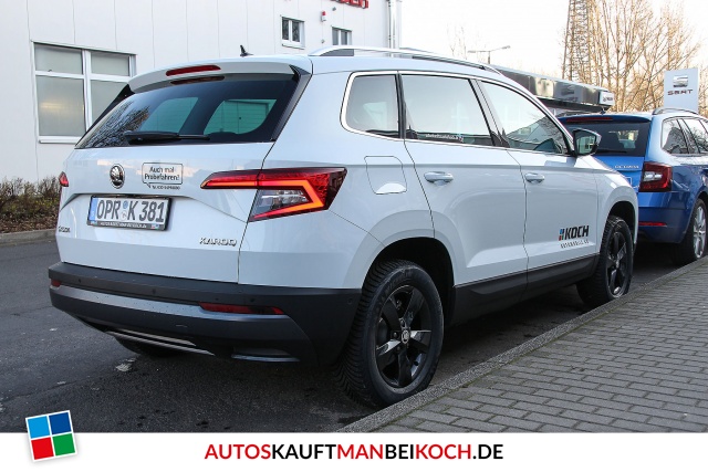 Karoq 1.5 TSI DSG Style NAVI ACC LED top / Foto 3