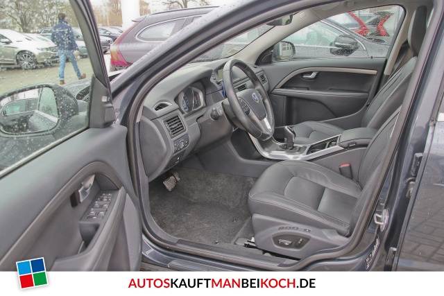 V70 D5 Summum Automatik FahrerAss SD Standhz AHK / Foto 5