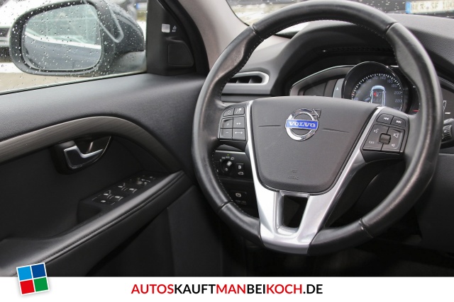V70 D5 Summum Automatik FahrerAss SD Standhz AHK / Foto 8