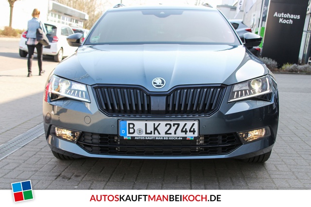 Superb Combi 2.0 TSI 4x4 DSG SportLine Vollausstat / Foto 2