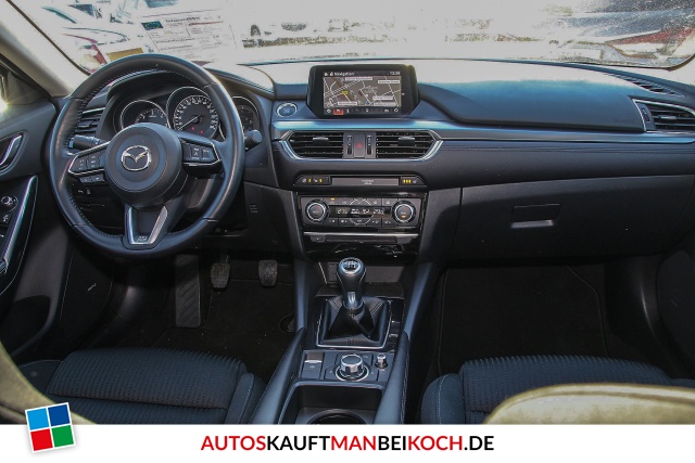 6 Kombi SKY-D 150 AWD 5T 6GS AL-NAKAMA NAVI / Foto 8