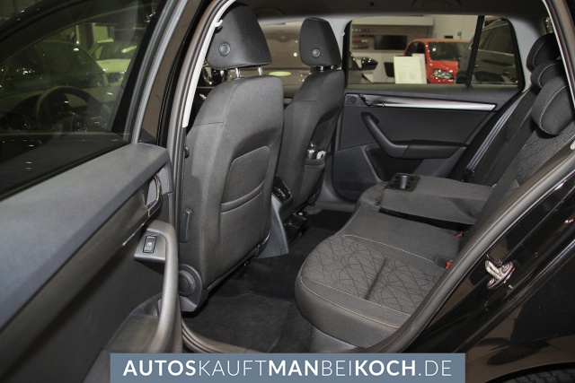 Octavia Combi III 1.0TSI DSG Clever PDC Alu Bolero / Foto 6