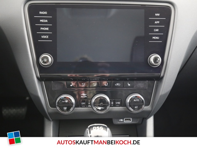 Octavia Combi III 1.0 TSI DSG Clever PDC Amundsen / Foto 9