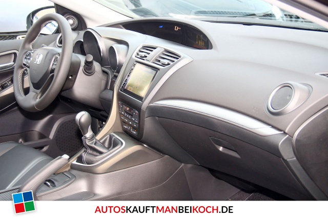 Civic Tourer 1.8 i-VTEC Executive 6GS FAP / Foto 6