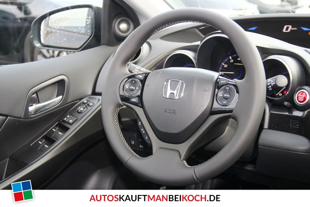 Civic Tourer 1.8 i-VTEC Executive 6GS FAP / Foto 9