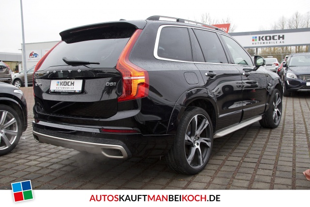XC90 D5 DPF AWD Momentum Exterieur Styling uvm / Foto 3