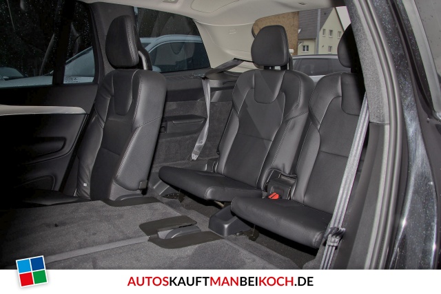 XC90 D5 DPF AWD Momentum Exterieur Styling uvm / Foto 8