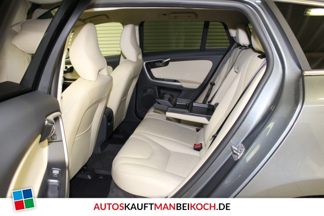V60 T5 BiFuel Summum Navi Xenon Standhz 18Z / Foto 5