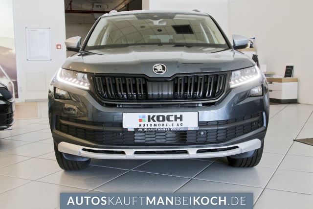 Kodiaq Scout 2.0TSI 4x4 DSG Pano DCC Navi AHK 7Si / Foto 2