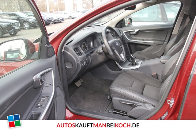 V60 D4 Business Edition Aut. Navi Xenon BLIS 18 / Foto 5