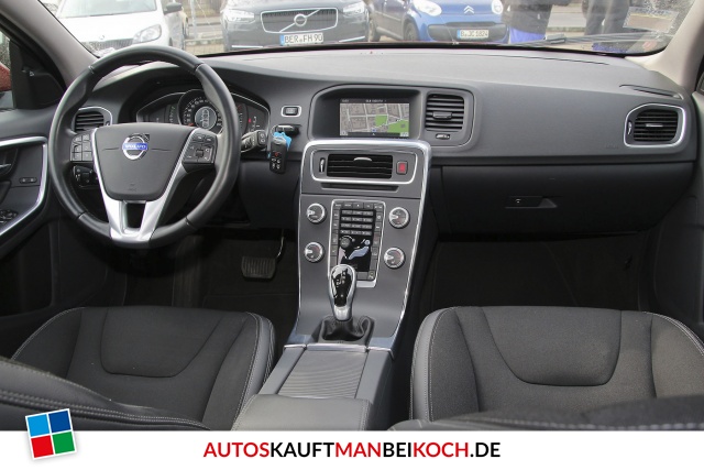 V60 D4 Business Edition Aut. Navi Xenon BLIS 18 / Foto 7