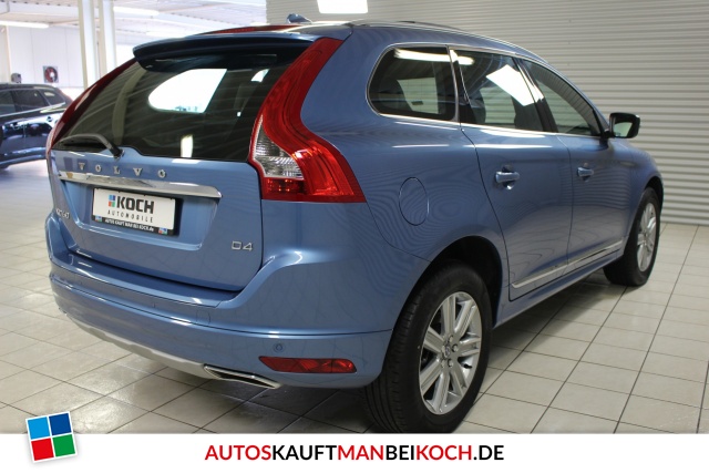 XC60 D4 FWD Summum Aut FahrerAss Pano Navi BiXenon / Foto 3