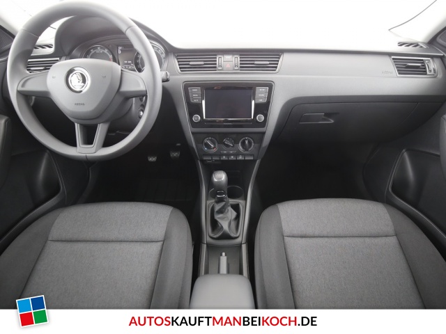 Rapid Spaceback 1.0 TSI Cool Edition / Foto 3