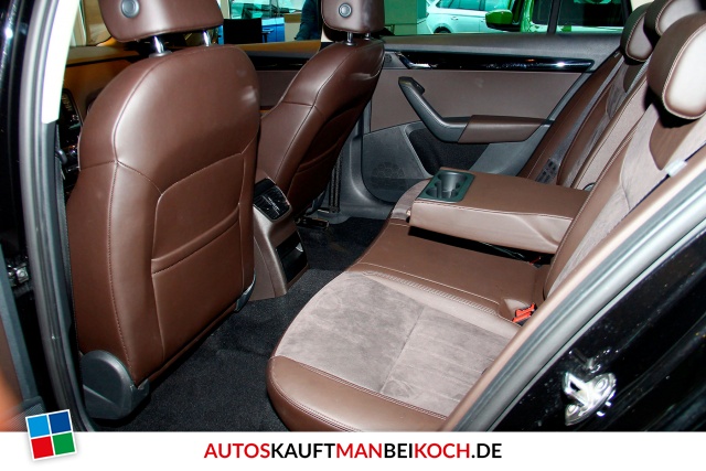 Octavia Combi III 1.8 TSI LK Leder Navi Xenon / Foto 7