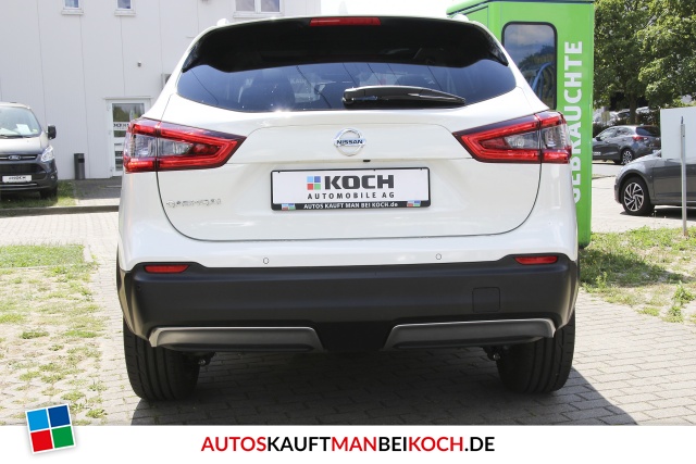 Qashqai 1.2 DIG-T Tekna 4x2 Navi Bose LED PD / Foto 4