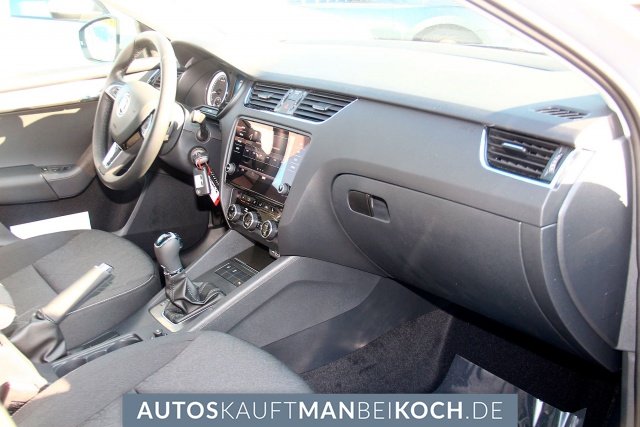 Octavia Combi III 1.5 TSI ACT DSG Clever Pano Amun / Foto 6