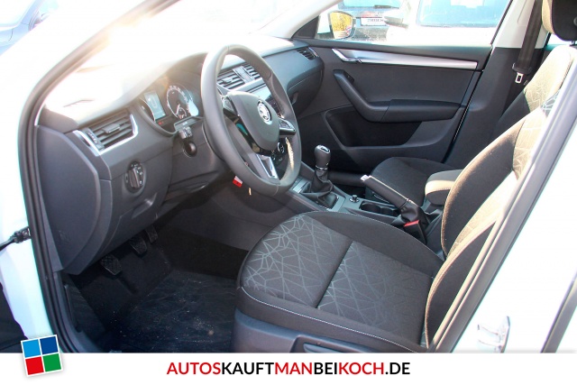 Octavia Combi III 1.5 TSI ACT Clever AHZV Parksens / Foto 5