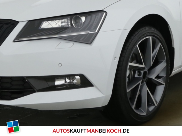 Superb Combi III 2.0 TDI 7-GangDSG SportLine Colum / Foto 8