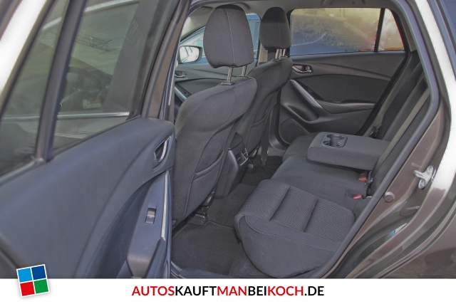 6 Kombi SKY-D 150 FWD 6GS AL-EXCLUSIVE NAVI top / Foto 6