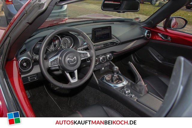 MX-5 RF SKYACTIV-G 131 6GS AL-SPORTS NAVI WR TOP / Foto 9