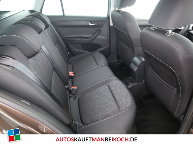 Fabia Combi 1.0 TSI Clever PDC AHK SHZ Navi / Foto 6