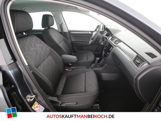 Rapid Spaceback 1.0TSI DSG Clever LM LichtSicht / Foto 5