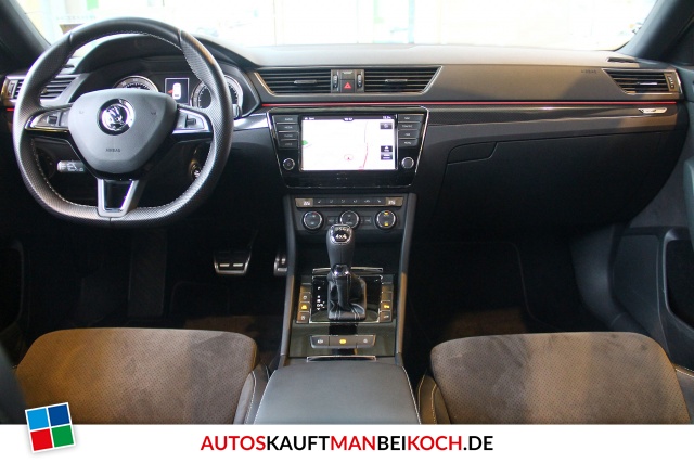Superb Combi III 2.0TSI DSG 4x4 Sportline PanoDach / Foto 9