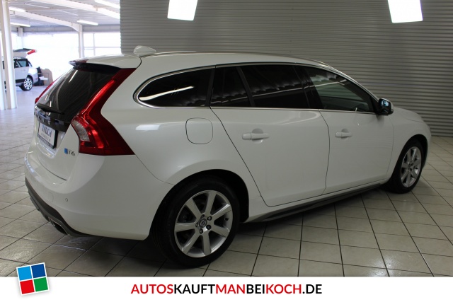 V60 T6 Summum Polestar FahrerAss SD StHzg ParkAss / Foto 2