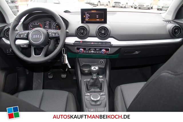 Q2 1.4 TFSI ACT Navi LED SHZ PDC / Foto 8