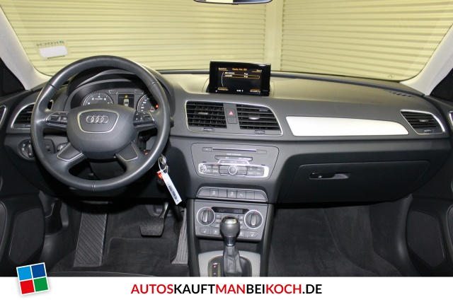 Q3 1.4 TFSI S tronic Navi Vorb. Xenon SHZ PDC / Foto 7