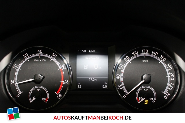 Octavia Combi Facelift 1.4 TSI Drive Navi SHZ PDC / Foto 7