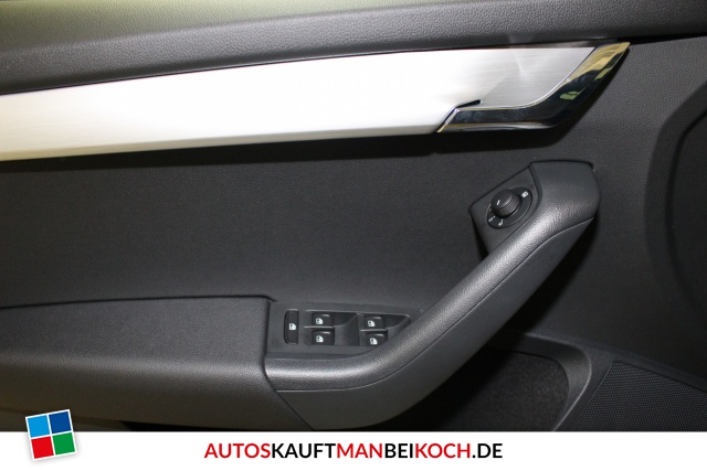 Octavia Combi Facelift 1.4 TSI Drive Navi SHZ PDC / Foto 8