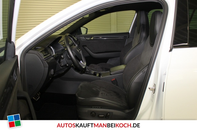 Superb Combi 2.0 TSI DSG Sportline DCC Navi Xenon / Foto 3