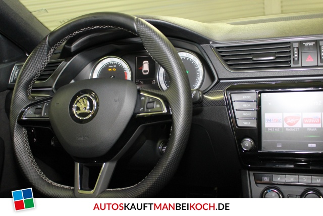 Superb Combi 2.0 TSI DSG Sportline DCC Navi Xenon / Foto 7