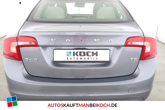 S60 T5 Summum FahrerAss SD Standhz Navi Xenon AHK / Foto 5