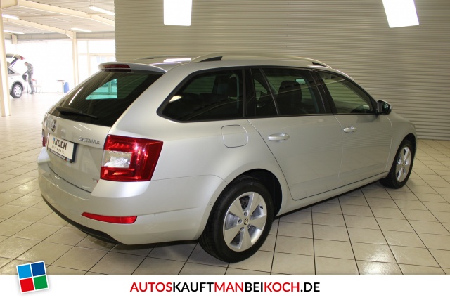 Octavia Combi Elegance 1.4 TSI Xenon PDC SHZ / Foto 2