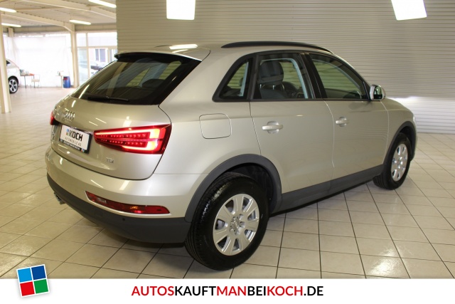 Q3 2.0 TDI Euro6 Voll LED SHZ PDC Klimaaut. Temp. / Foto 2