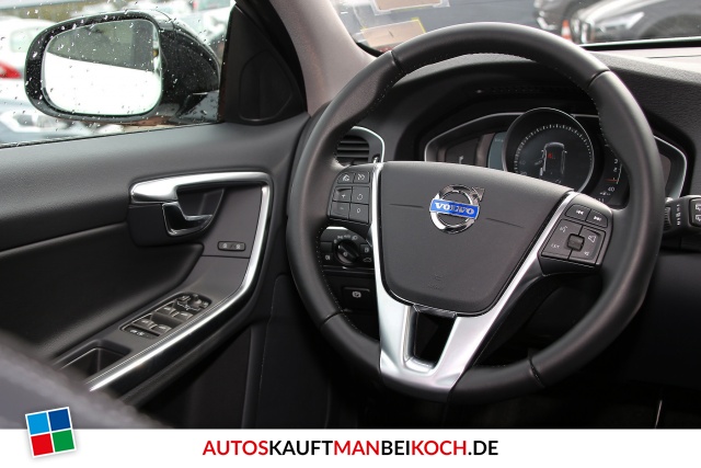 V60 CC D3 Momentum Xenon Kamera Winter-Pak. NAVI P / Foto 9