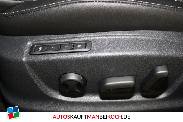 Octavia Facelift RS 245 DSG Navi LED Klimaaut SHZ / Foto 4