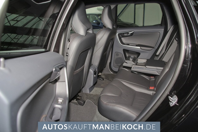 XC60 D5 AWD Summum Geartronic / Foto 7