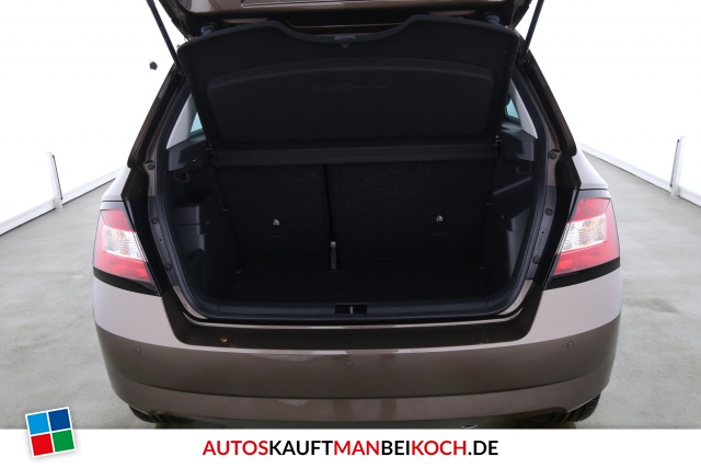 Fabia III 1.0 TSI DSG Clever Navi Licht+Design / Foto 7