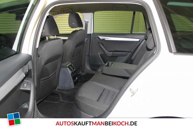 Octavia Combi 1.5 TSI ACT Ambition Navi SHZ PDC / Foto 4