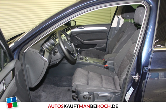 Passat 1.4 TSI ACT Comfortline Navi SHZ PDC Klima / Foto 3