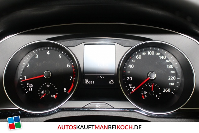 Passat 1.4 TSI ACT Comfortline Navi SHZ PDC Klima / Foto 8